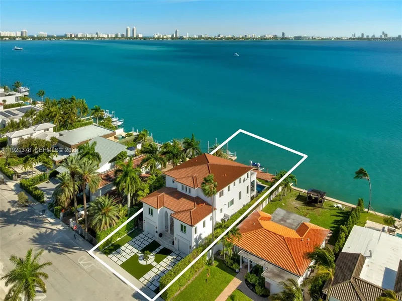 1460 S Treasure Dr, North Bay Village, FL 33141, Miami Beach, Florida, United States. - Photo 47