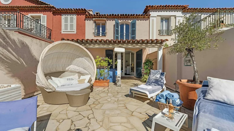 House With Private Mooring In Port Grimaud – 3 Bedrooms, Pool, Gulf Of Saint Tr…