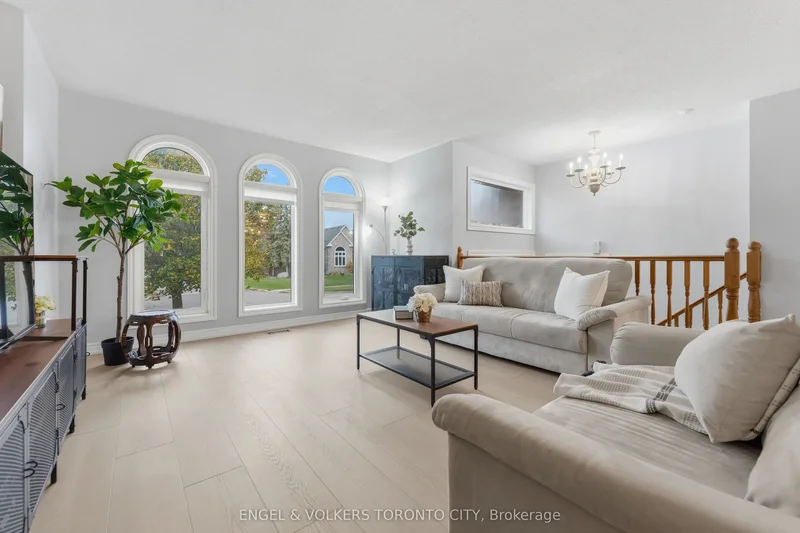 6 Kingsgate Crescent, East Gwillimbury, Ontario, Canada. - Photo 17