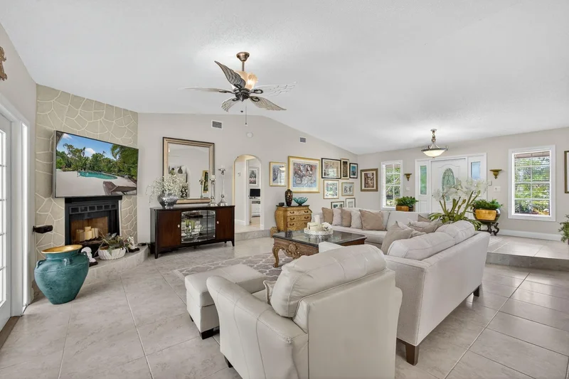15315 78th Drive N, Palm Beach Gardens, Florida, United States. - Photo 11