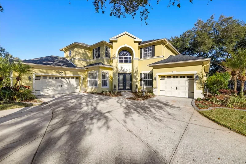 2102 CHESTNUT FOREST DRIVE, TAMPA, FL 33618, Tampa, Florida, United States. - Photo 8