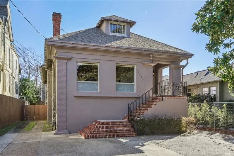Duplex in New Orleans