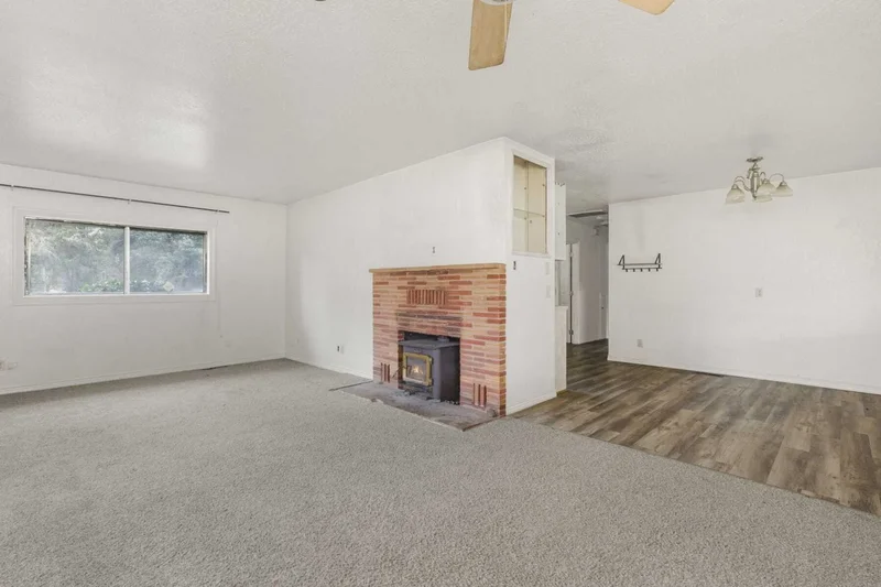 20459 Highway 62 , Shady Cove, OR 97539, Shady Cove, Oregon, United States. - Photo 23