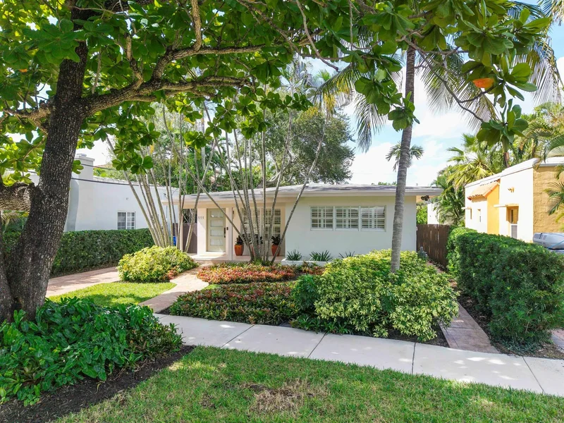 111 NE 17th Avenue, Fort Lauderdale, Florida, United States. - Photo 8