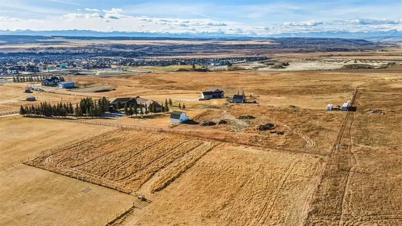 262037 Range Road 43, Rural Rocky View County, AB, T4C 2J8, CANADA, Cochrane, Alberta, Canada. - Photo 49