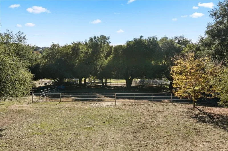 17705 Rodeo Road, Lake Elsinore, CA 92530, Lake Elsinore, California, United States. - Photo 49