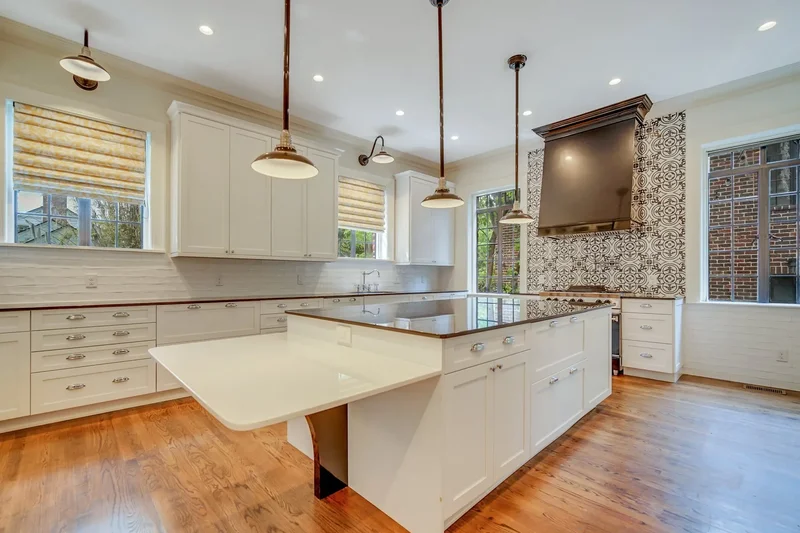302 E 46th Street, Savannah, Georgia, United States. - Photo 25