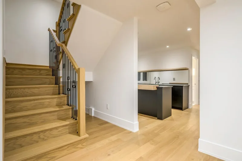 1025 Belmont on the Arm, Halifax, Nova Scotia, Canada. - Photo 25