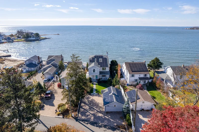 21 Sagamore Cove Road, Branford, CT 06405, Branford, Connecticut, United States. - Photo 4