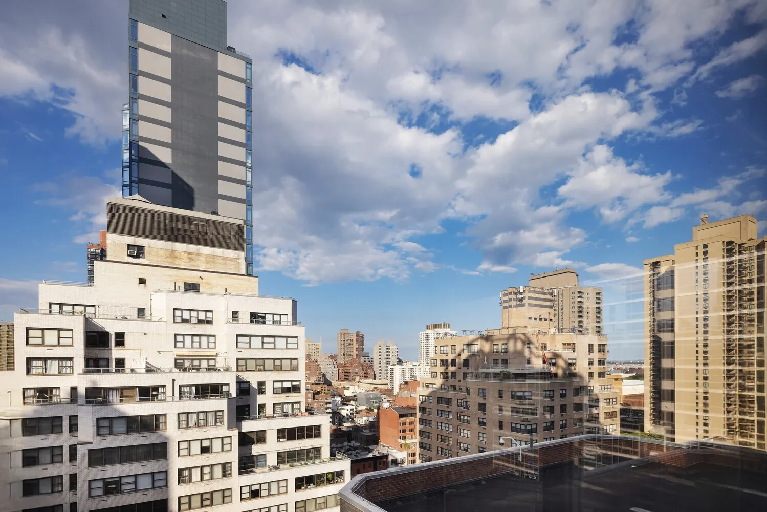 360 E 72ND ST, New York, New York, United States. - Photo 10