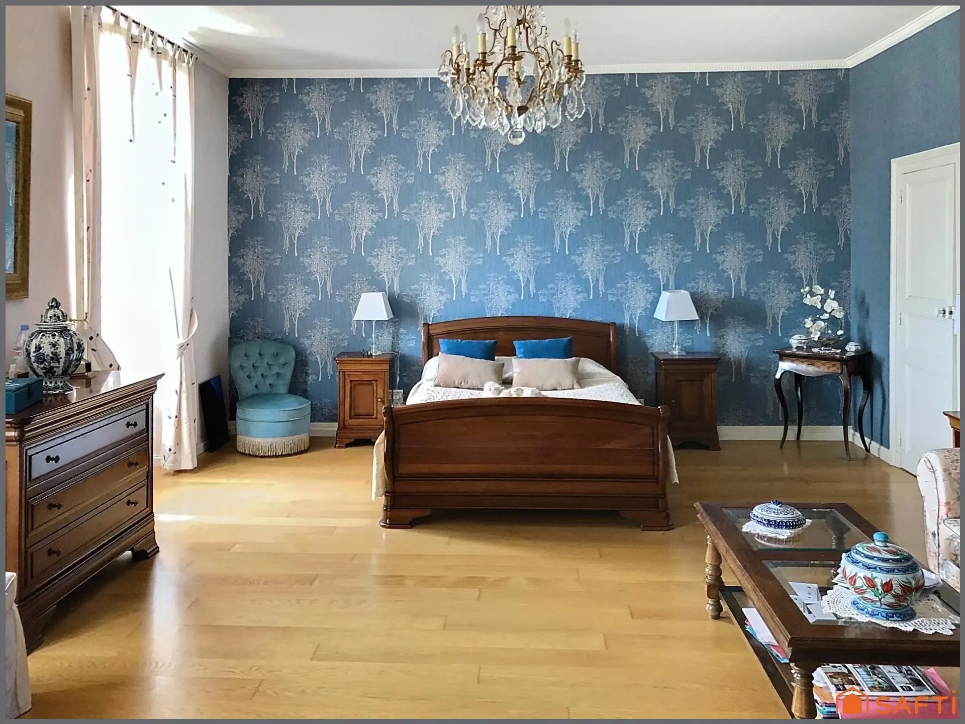 Gallery photo 4