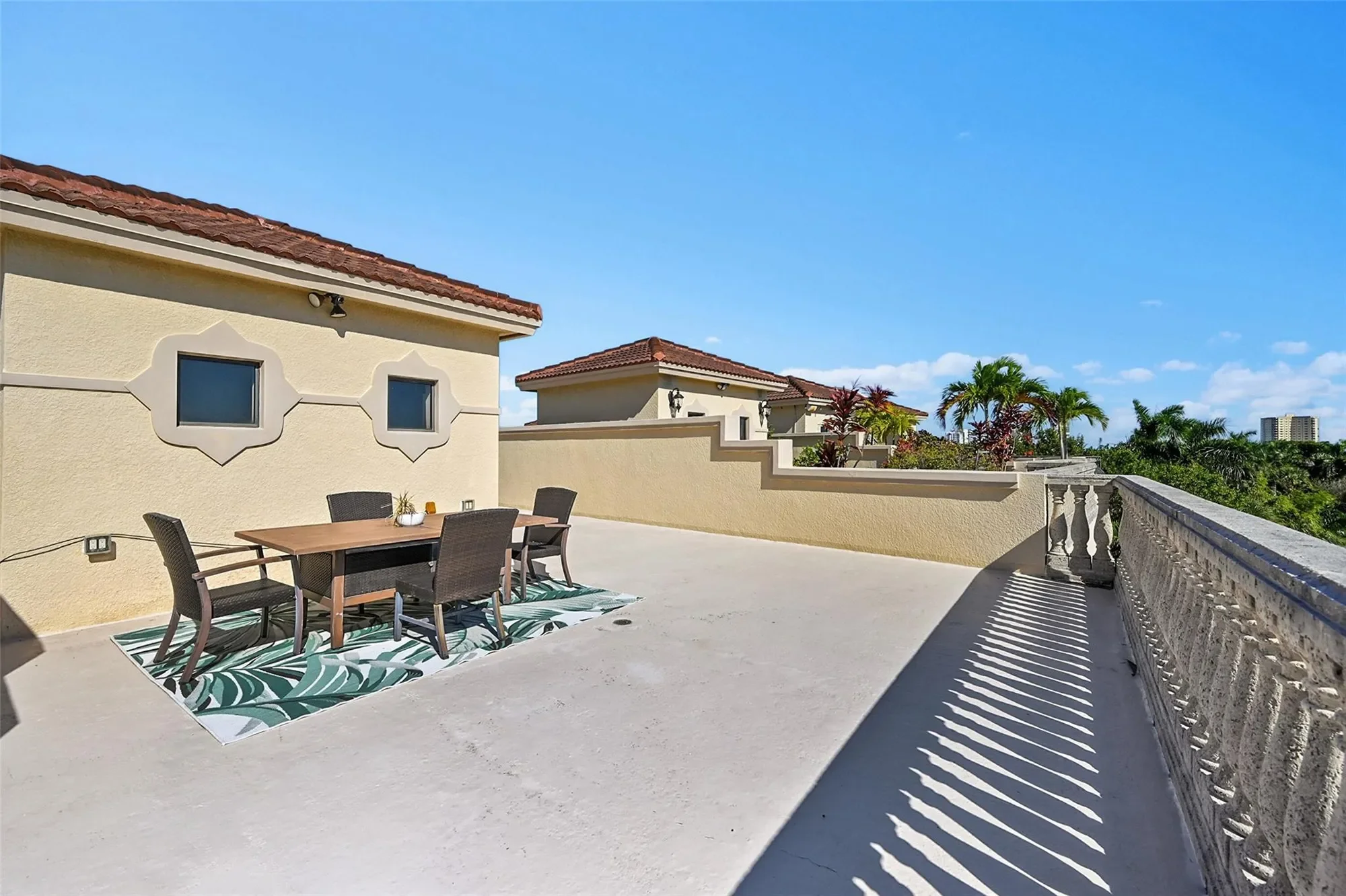 2254 SE 7th Street, Hillsboro Beach, Florida, United States. - Photo 38