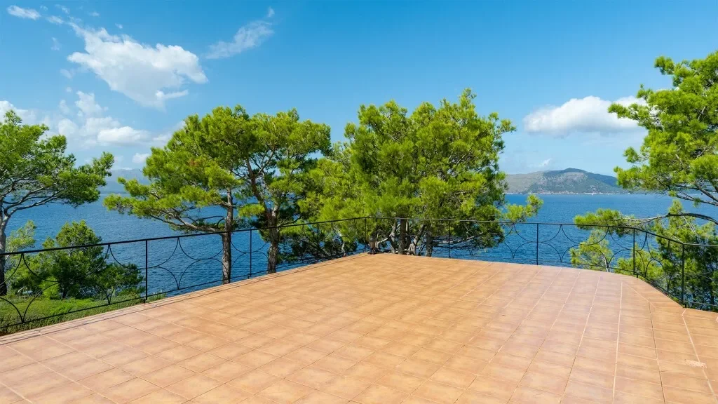 Bonaire, Baleares, Alcudia, Balearic Islands, Spain. - Photo 8