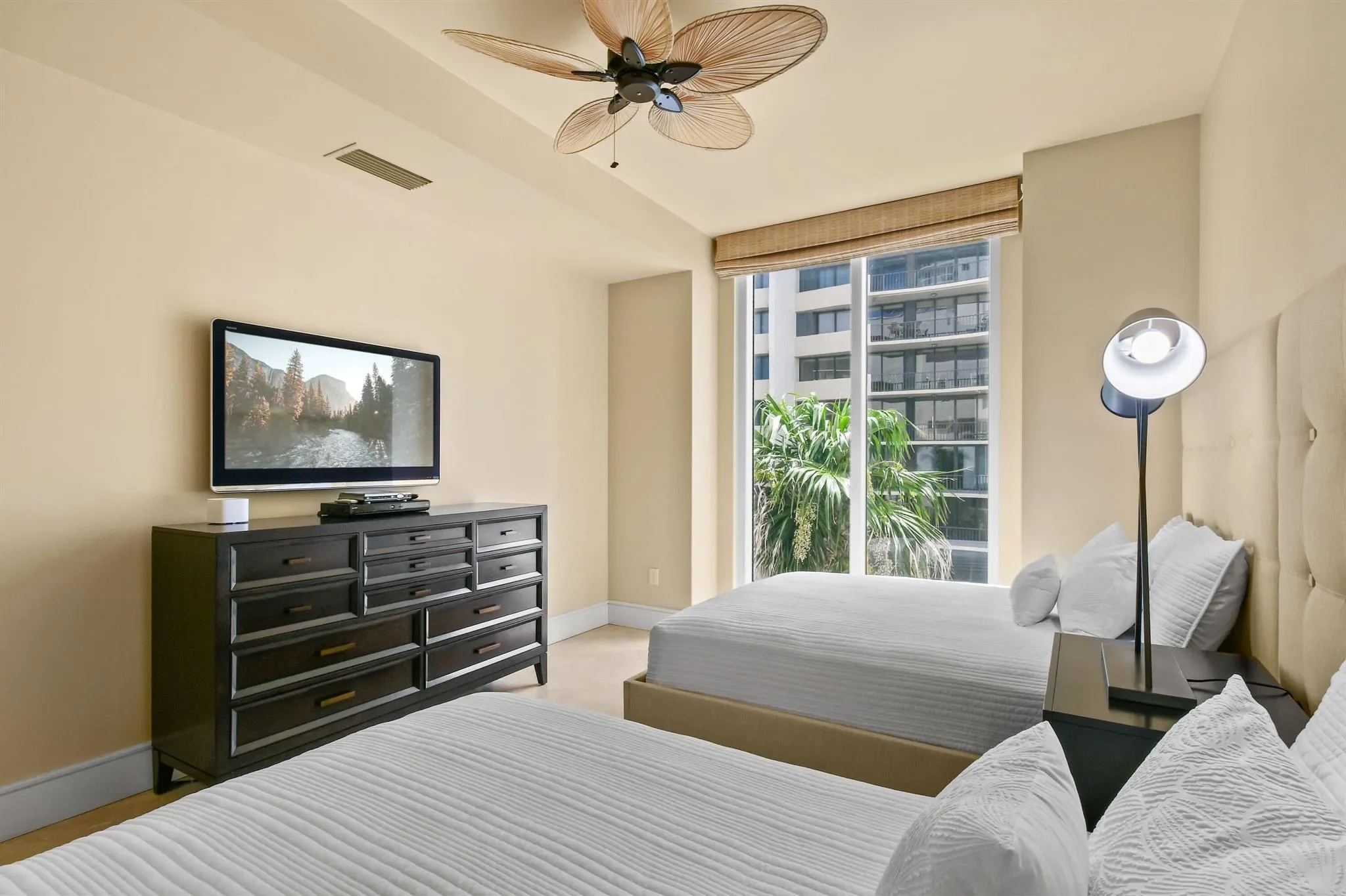 4600 N Ocean Drive 406, Riviera Beach, Florida, United States. - Photo 50