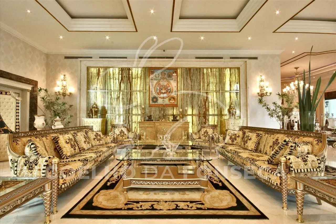 Gallery photo 2