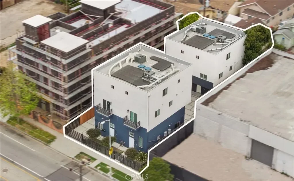 3721 S San Pedro Street, Los Angeles, California, United States. - Photo 21