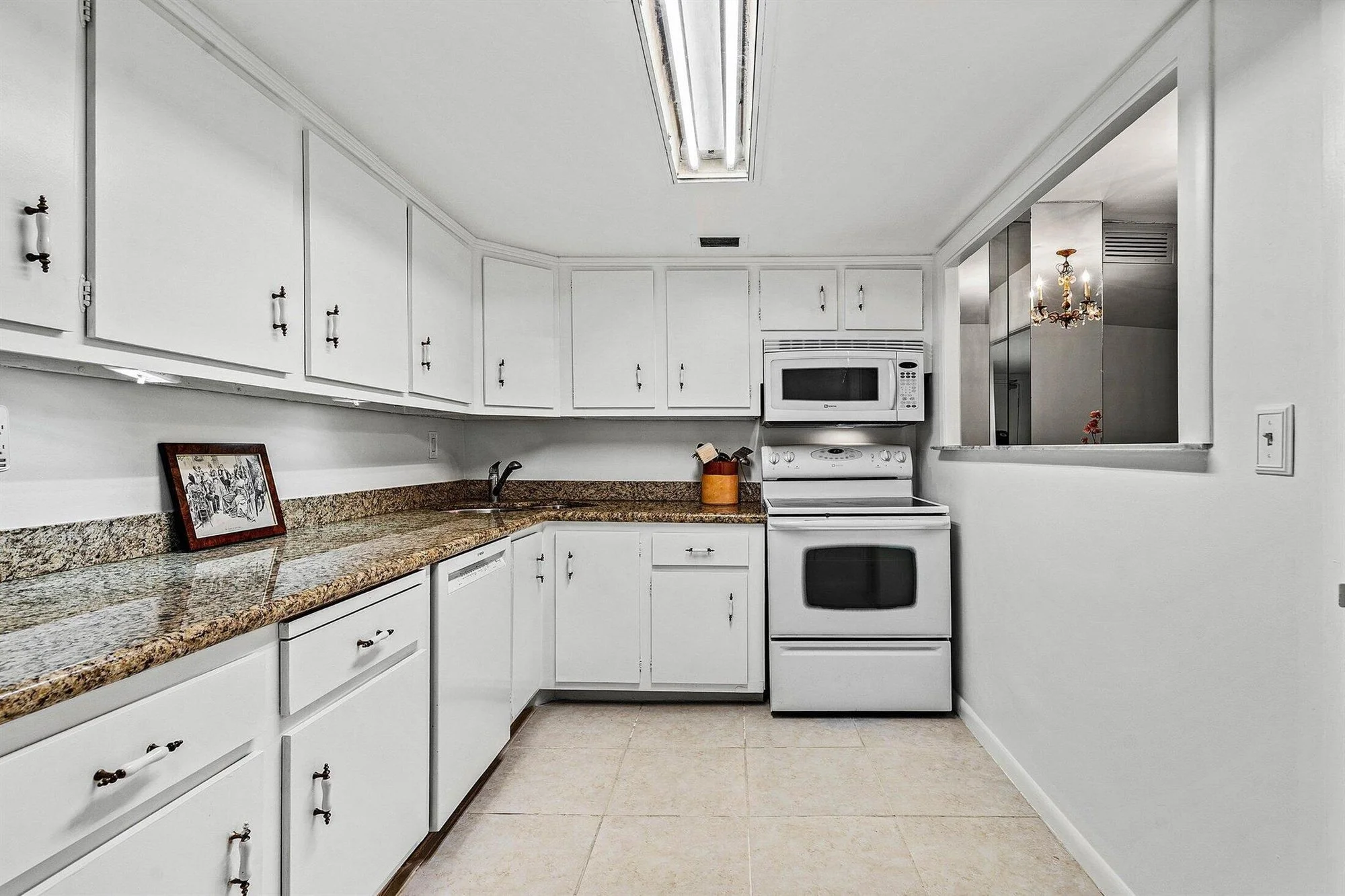 223 Atlantic Avenue D2, Palm Beach, Florida, United States. - Photo 20