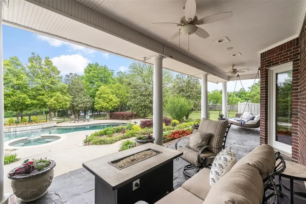 343 E Town East Boulevard, Sunnyvale, Texas, United States. - Photo 20