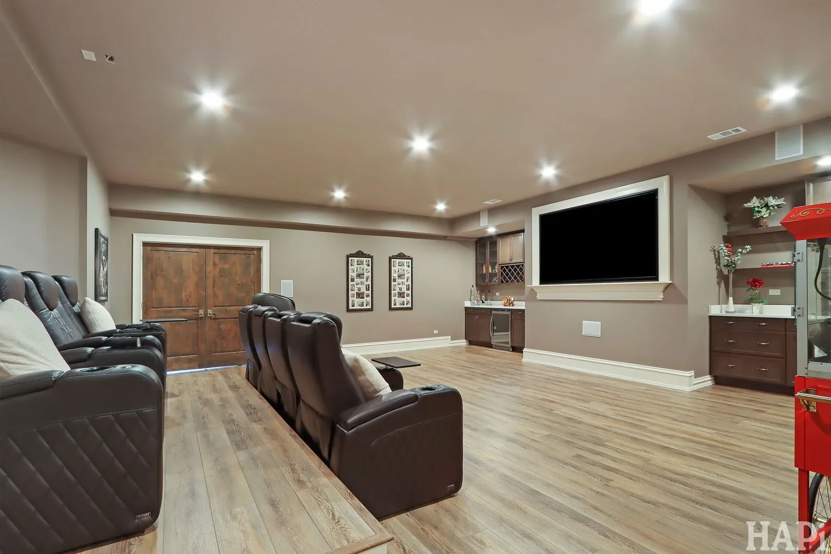 Gallery photo 12