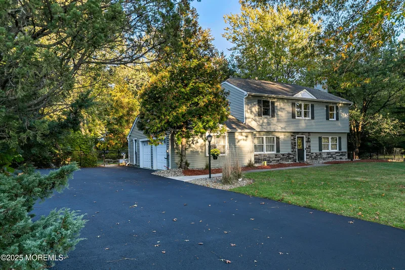 50 Munch Road, Red Bank, NJ 07701, Red Bank, New Jersey, United States. - Photo 24