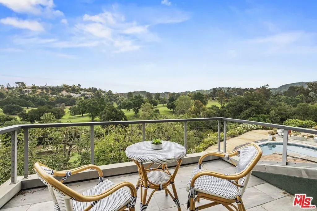 4650 Canoga Avenue, Los Angeles, California, United States. - Photo 24