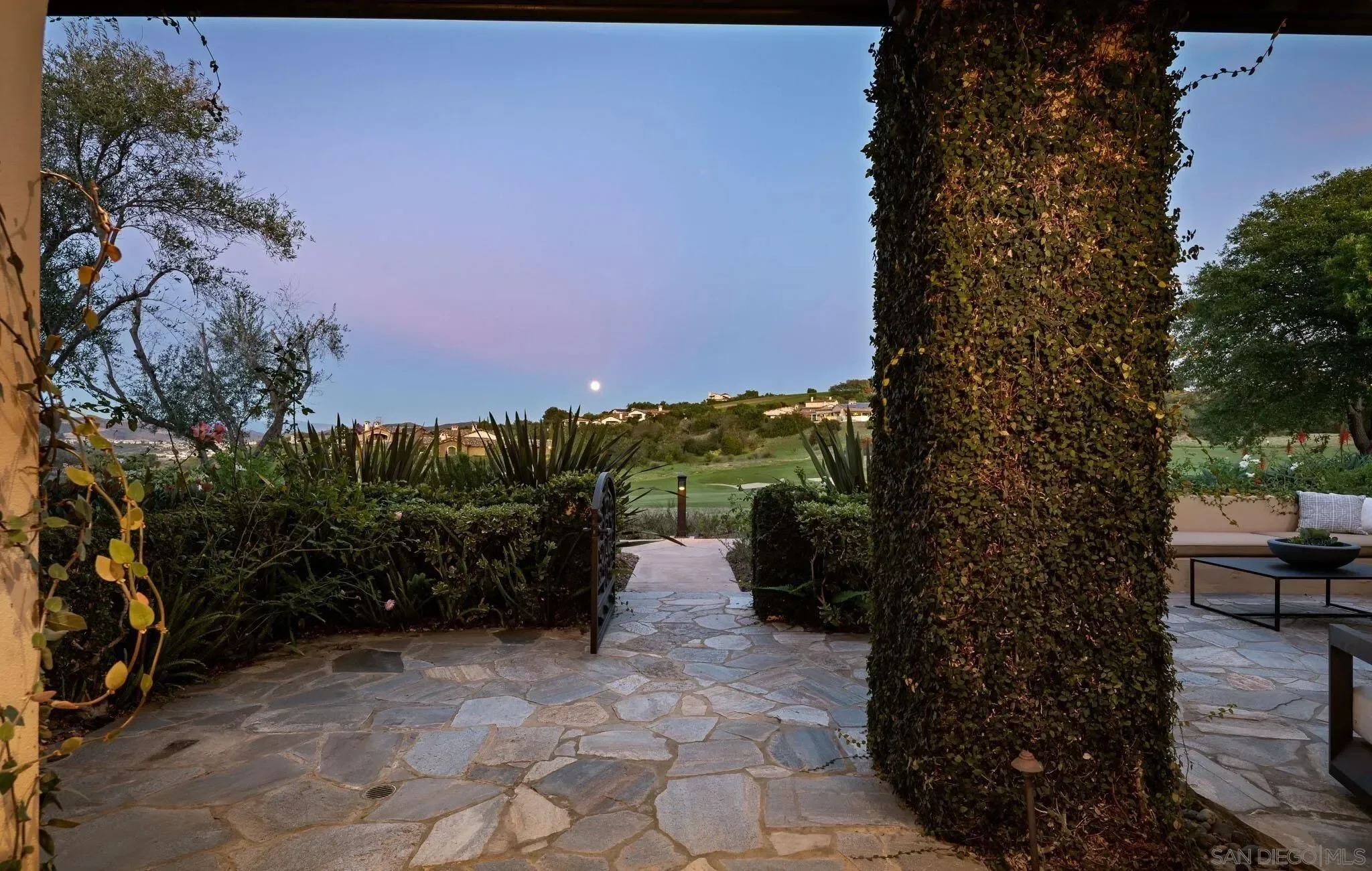 8341 Santaluz Village Green E, Rancho Santa Fe, California, United States. - Photo 1
