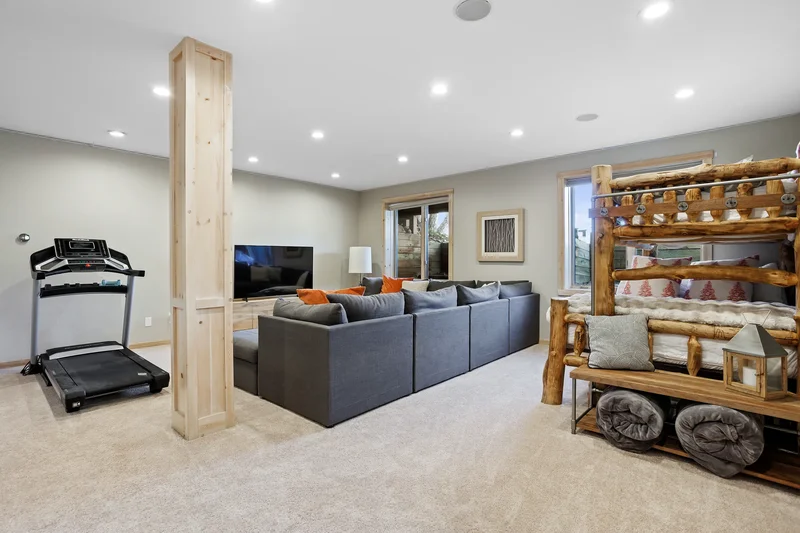 402 Kestrel Lane , Silverthorne, CO 80498, Silverthorne, Colorado, United States. - Photo 25