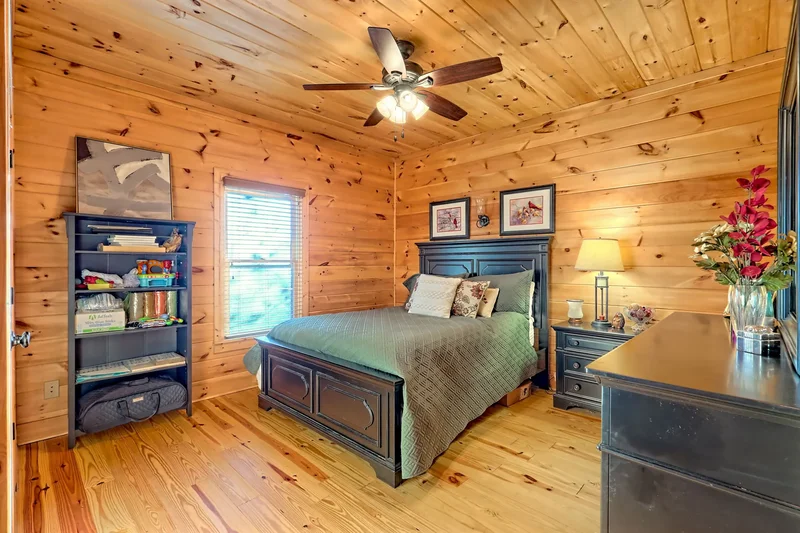407 Blackberry Drive, Rabun Gap, GA 30568, Rabun Gap, Georgia, United States. - Photo 33