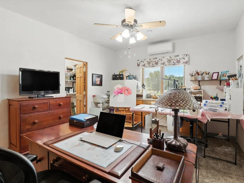 3000 Governor Lindsey Road, Santa Fe, NM 87505, Santa Fe, New Mexico, United States. - Photo 34