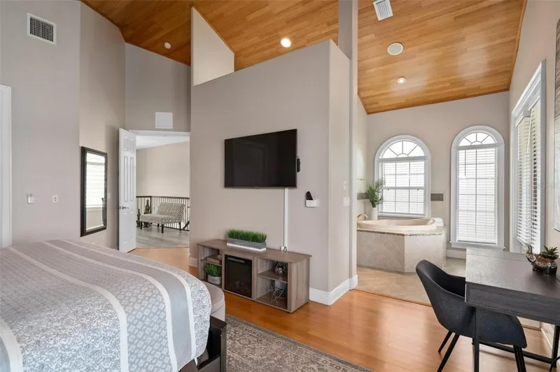 1402 TITIAN COURT