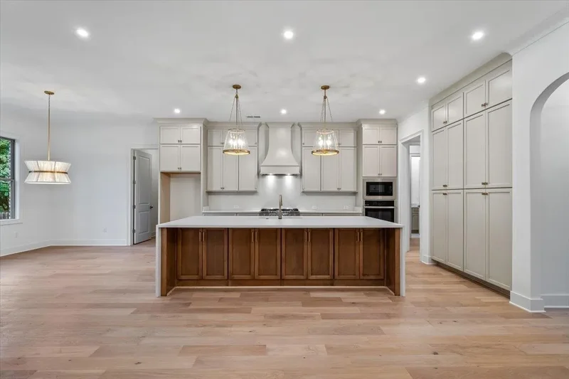 6363 W MASSEY MANOR LN, Memphis, TN 38120, Memphis, Tennessee, United States. - Photo 10