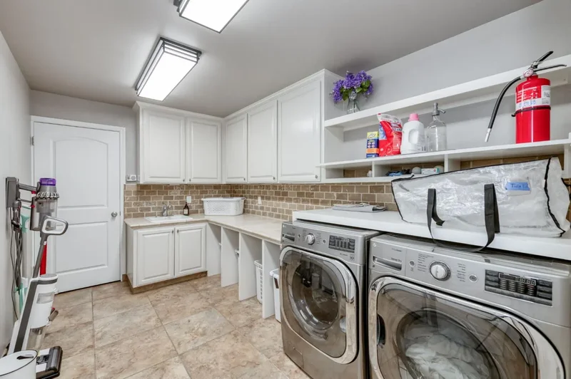 6090 Amber Avenue, Clovis, California, United States. - Photo 24
