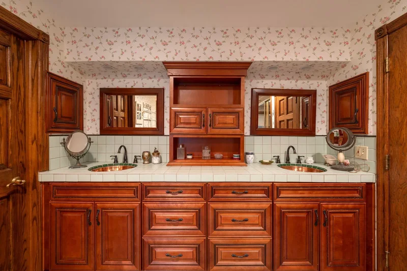 1242 Angelo Drive , Beverly Hills, CA 90210, Beverly Hills, California, United States. - Photo 29