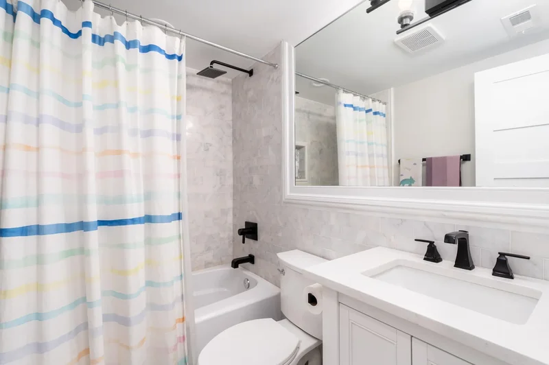 430 15th Street SE, Washington, DC 20003, Washington, District of Columbia, United States. - Photo 29