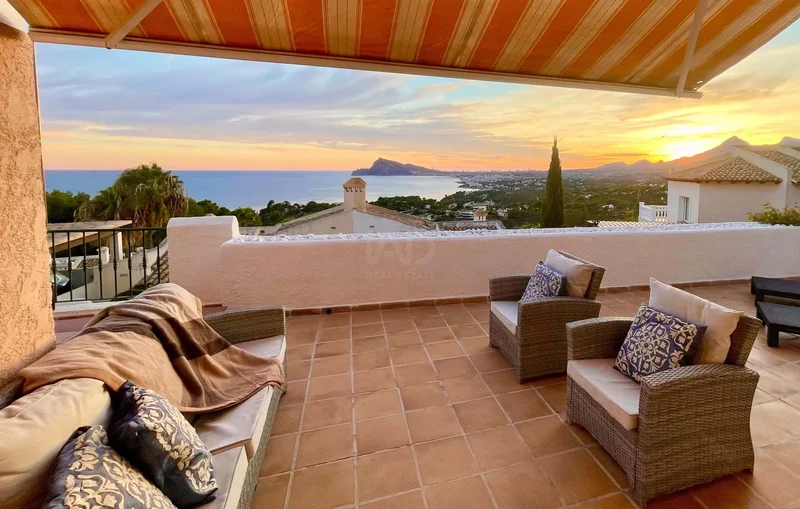 Casa 4 dormitorios - 146.00 m2