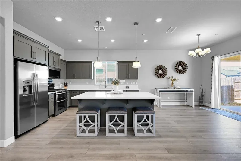 8120 Challis Circle, Roseville, CA 95747, Roseville, California, United States. - Photo 17