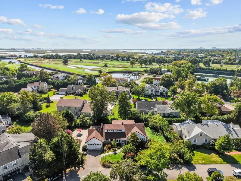 1 Willow Lane, Hewlett Harbor, New York, United States. - Photo 45