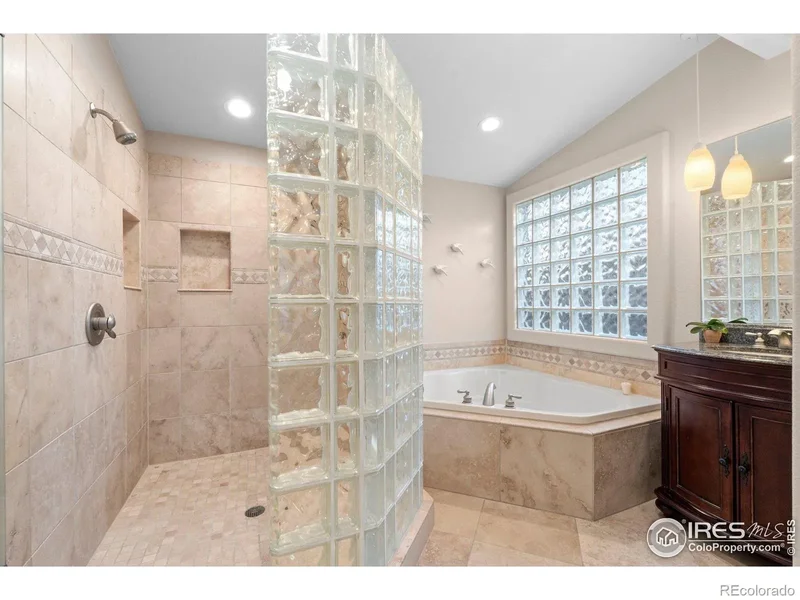 819 Gapter Road, Boulder, Colorado, United States. - Photo 27