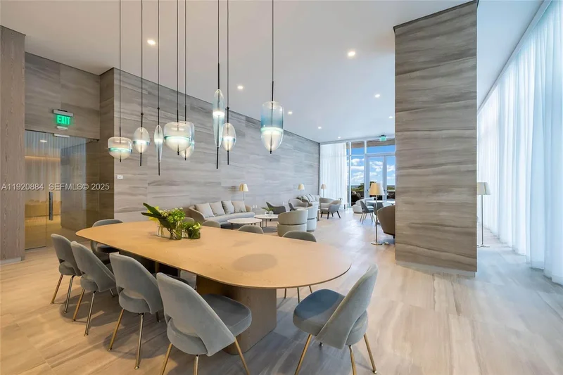 5775 Collins Ave, Miami Beach, Florida, United States. - Photo 42