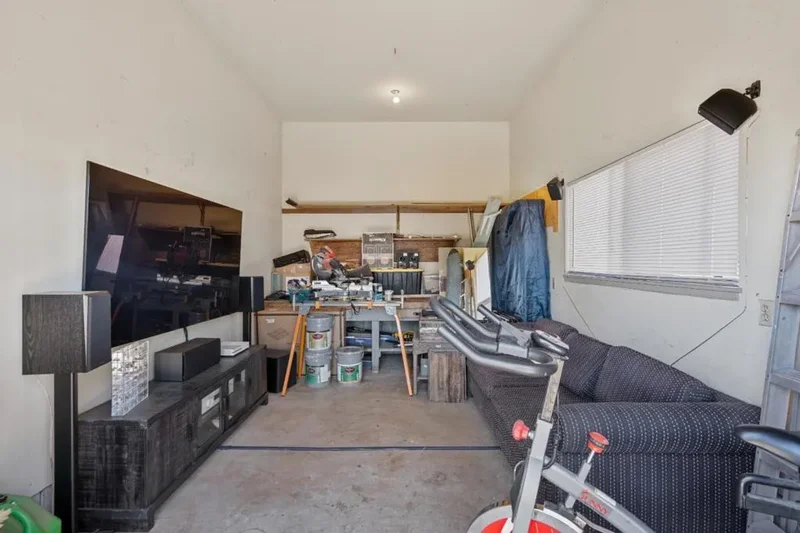 215 Rays Circle, Hollister, CA 95023, Hollister, California, United States. - Photo 51
