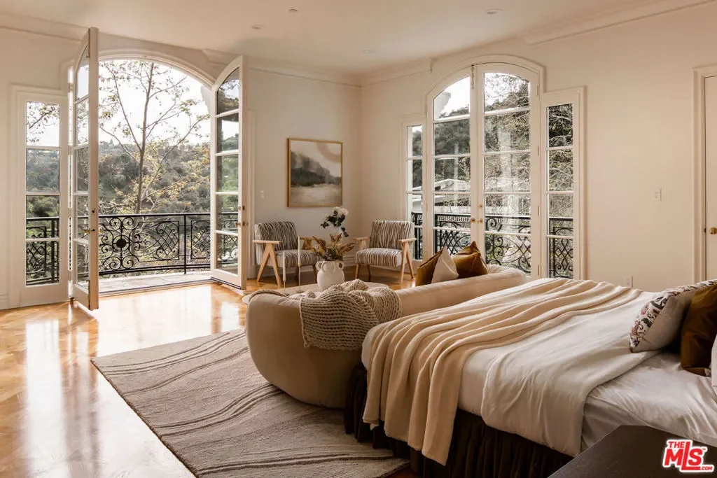10509 Vestone Way, Los Angeles, California, United States. - Photo 19