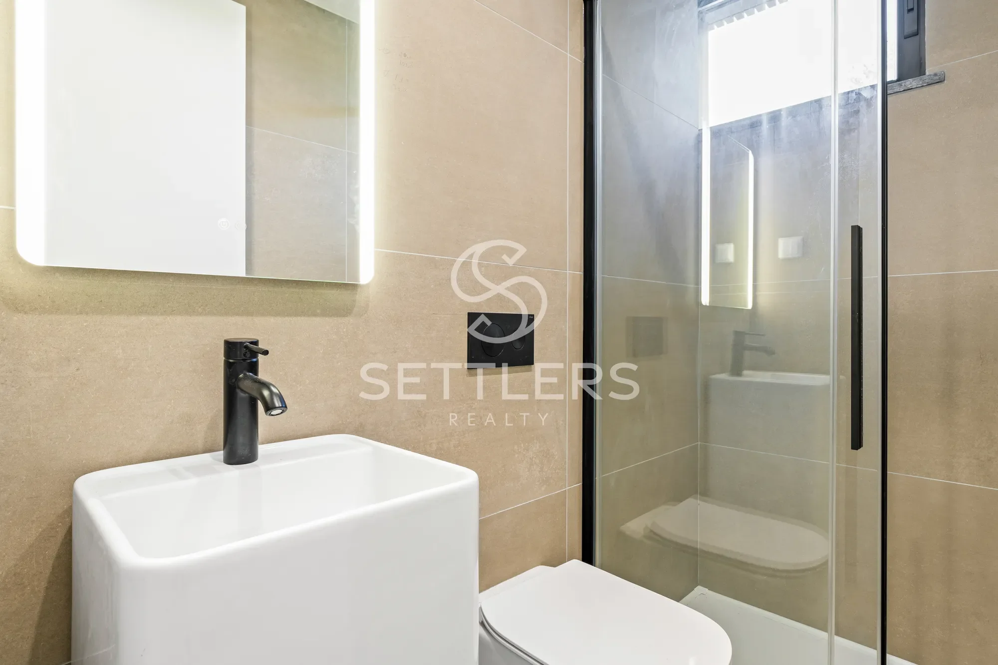 Gallery photo 11