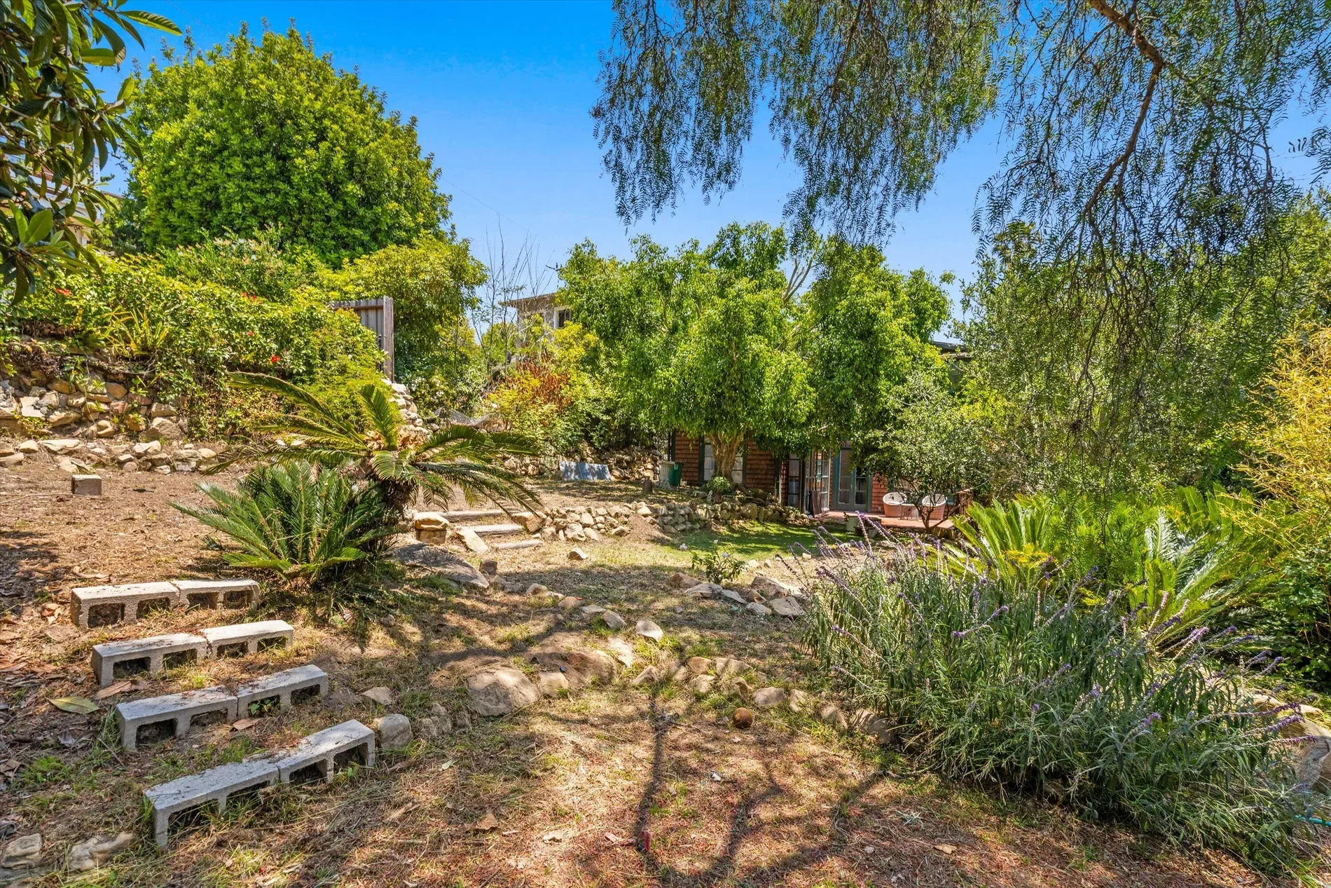 513 E Pedregosa Street, Santa Barbara, California, United States. - Photo 7