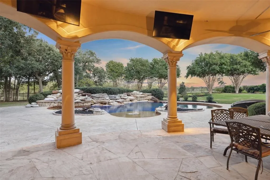 Gallery photo 9