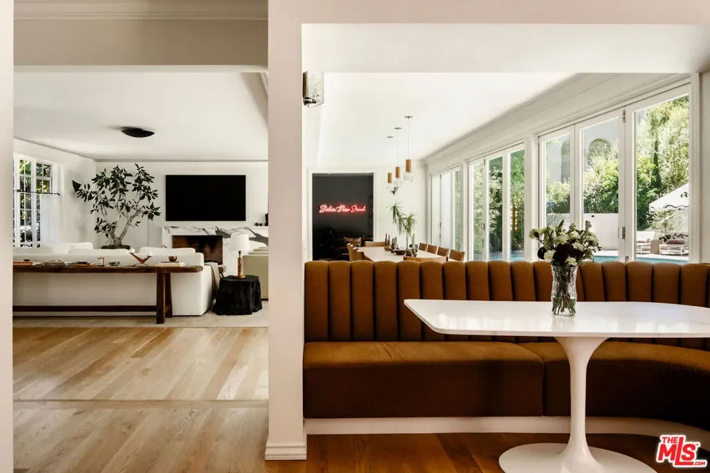 2003 El Cerrito Place, Los Angeles, California, United States. - Photo 30