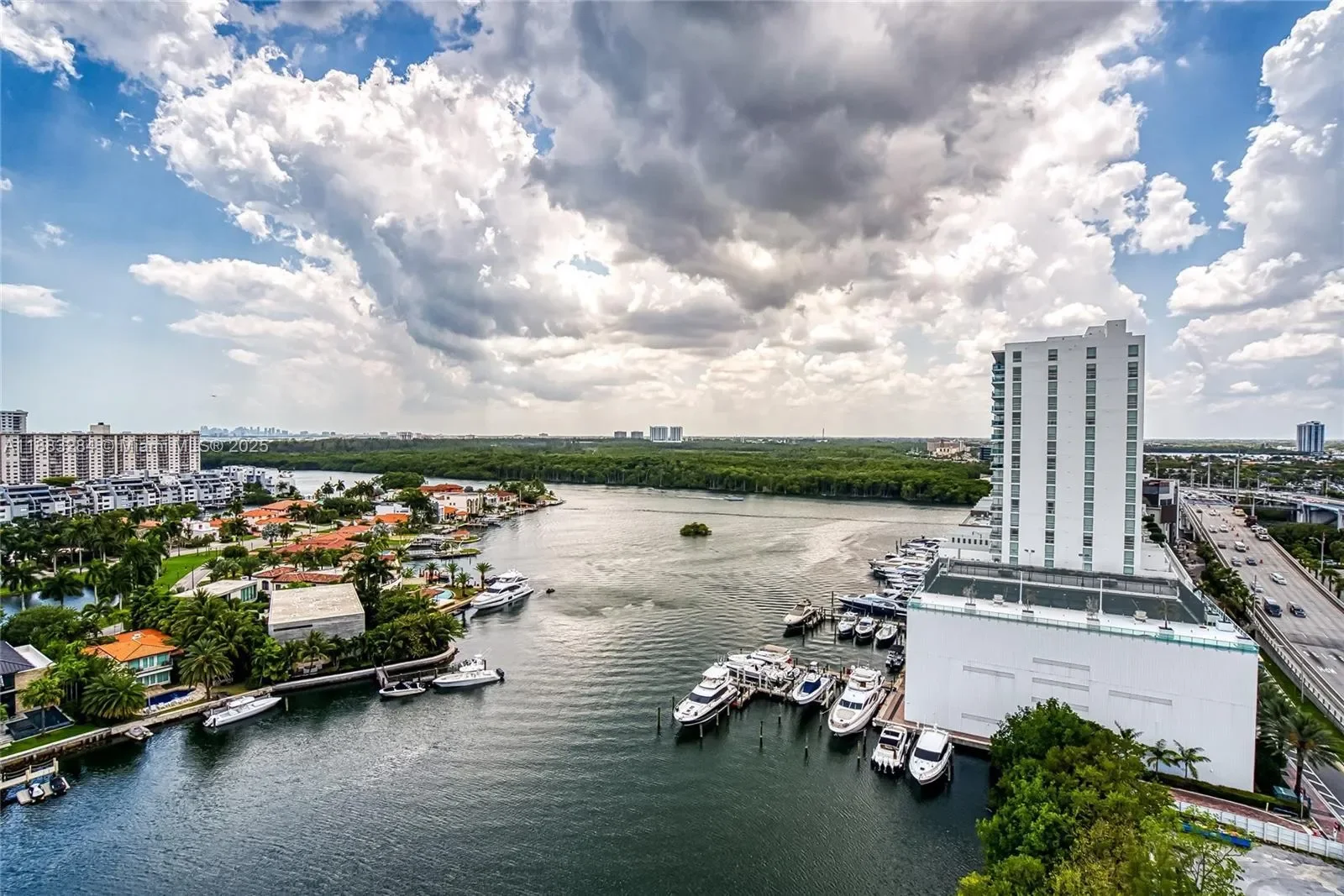330 S Sunny Isles Blvd. 1502, Golden Beach, Florida, United States. - Photo 36