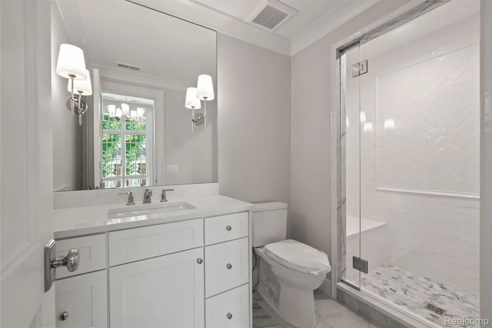 329 Linden Road, Birmingham, MI 48009, Birmingham, Michigan, United States. - Photo 38