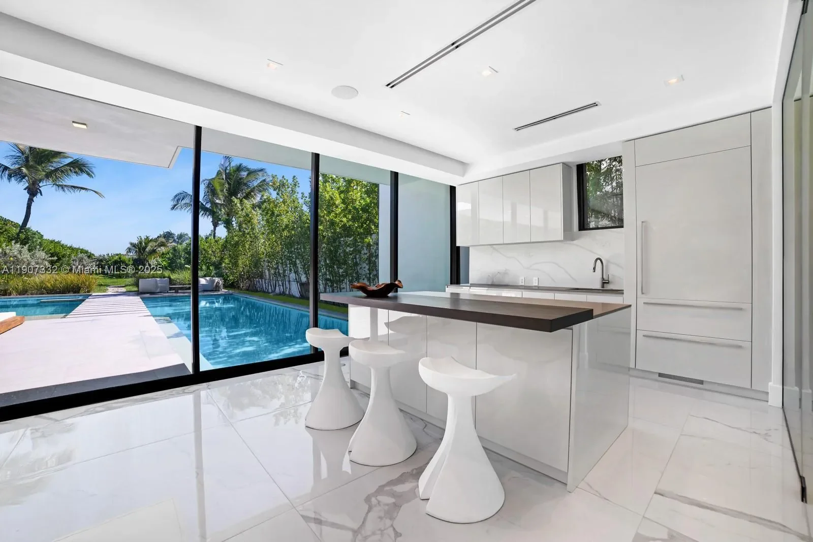 7845 Atlantic Way, Miami Beach, Florida, United States. - Photo 39
