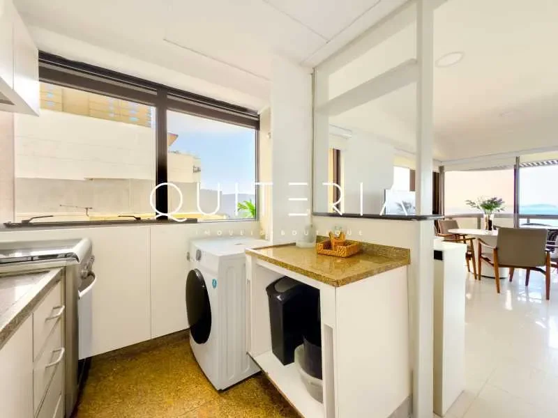 Flat Vista Mar com Varanda Para Venda e Locação 80m² 2 Suítes 1 Vaga Portaria 24hs