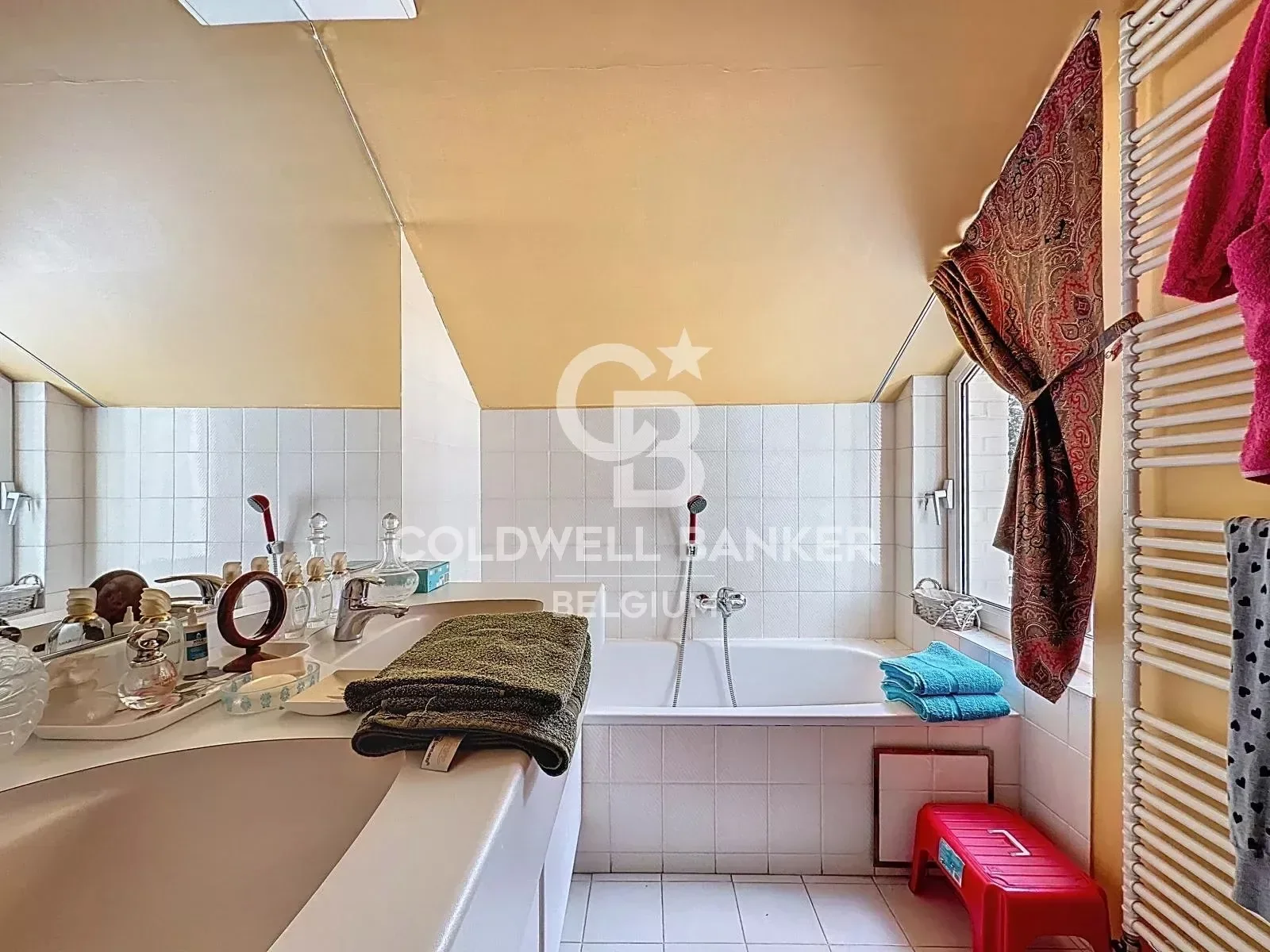 Gallery photo 4